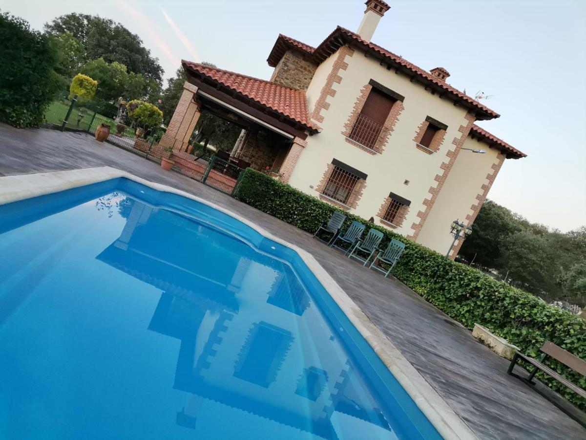 Casa Rural Suerte De Los Mozos Caces Εξωτερικό φωτογραφία